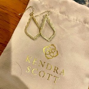 Kendra Scott Sophia earrings